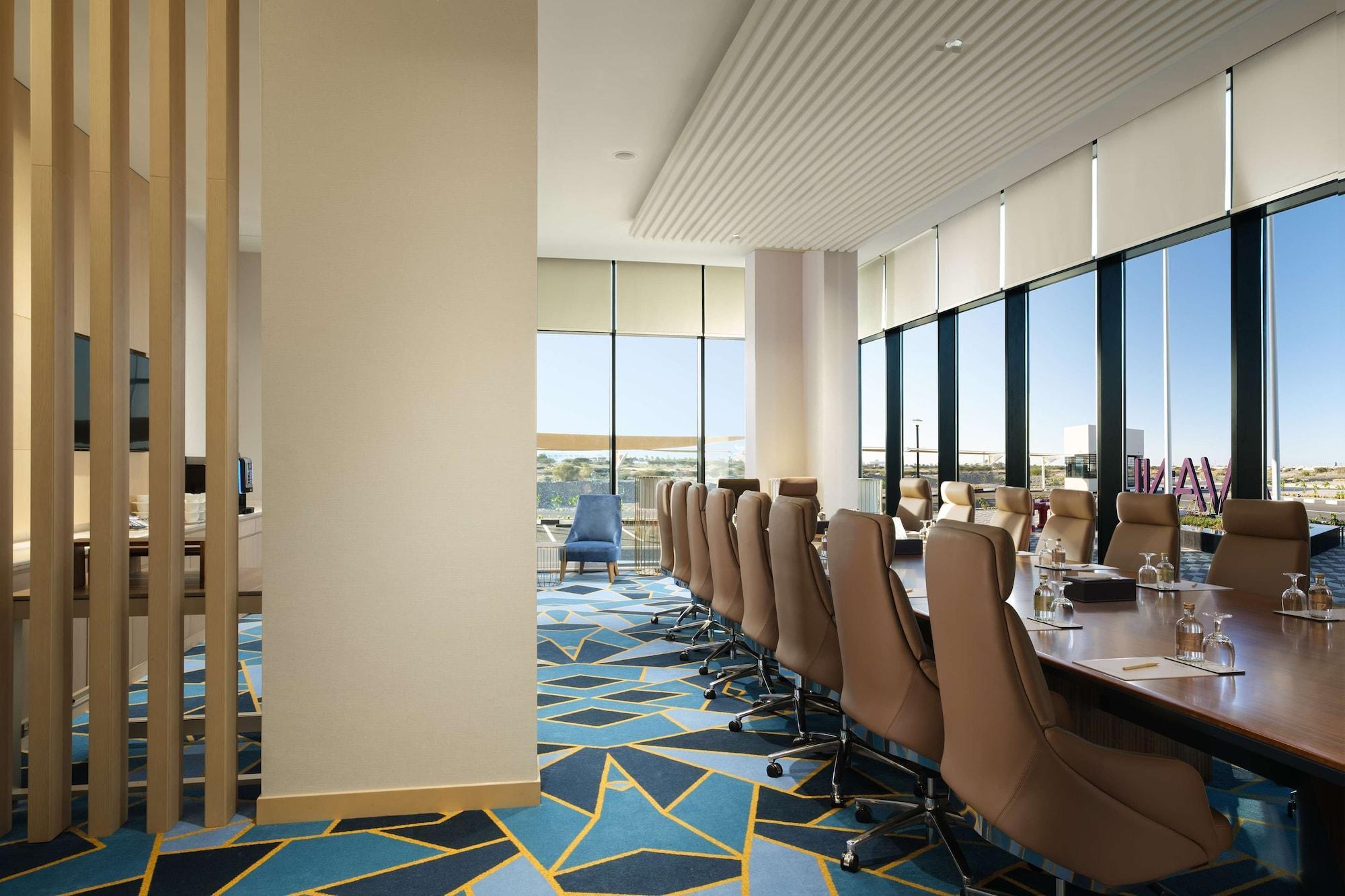 Maani Muscat Hotel & Suites Zewnętrze zdjęcie