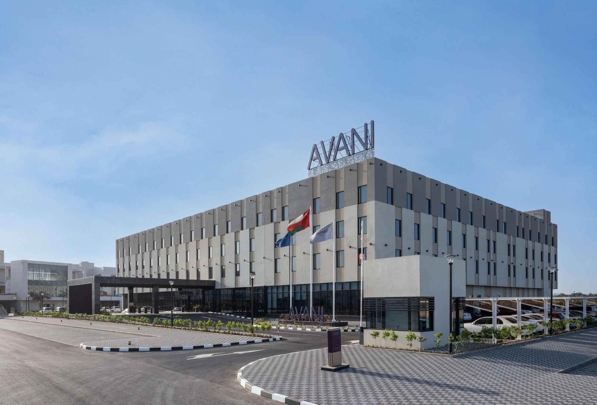 Maani Muscat Hotel & Suites Zewnętrze zdjęcie