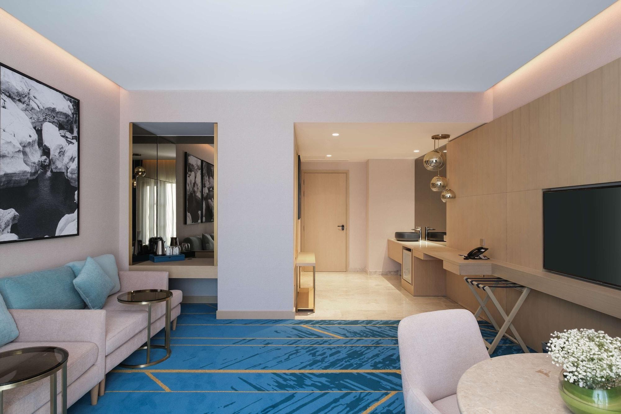 Maani Muscat Hotel & Suites Zewnętrze zdjęcie