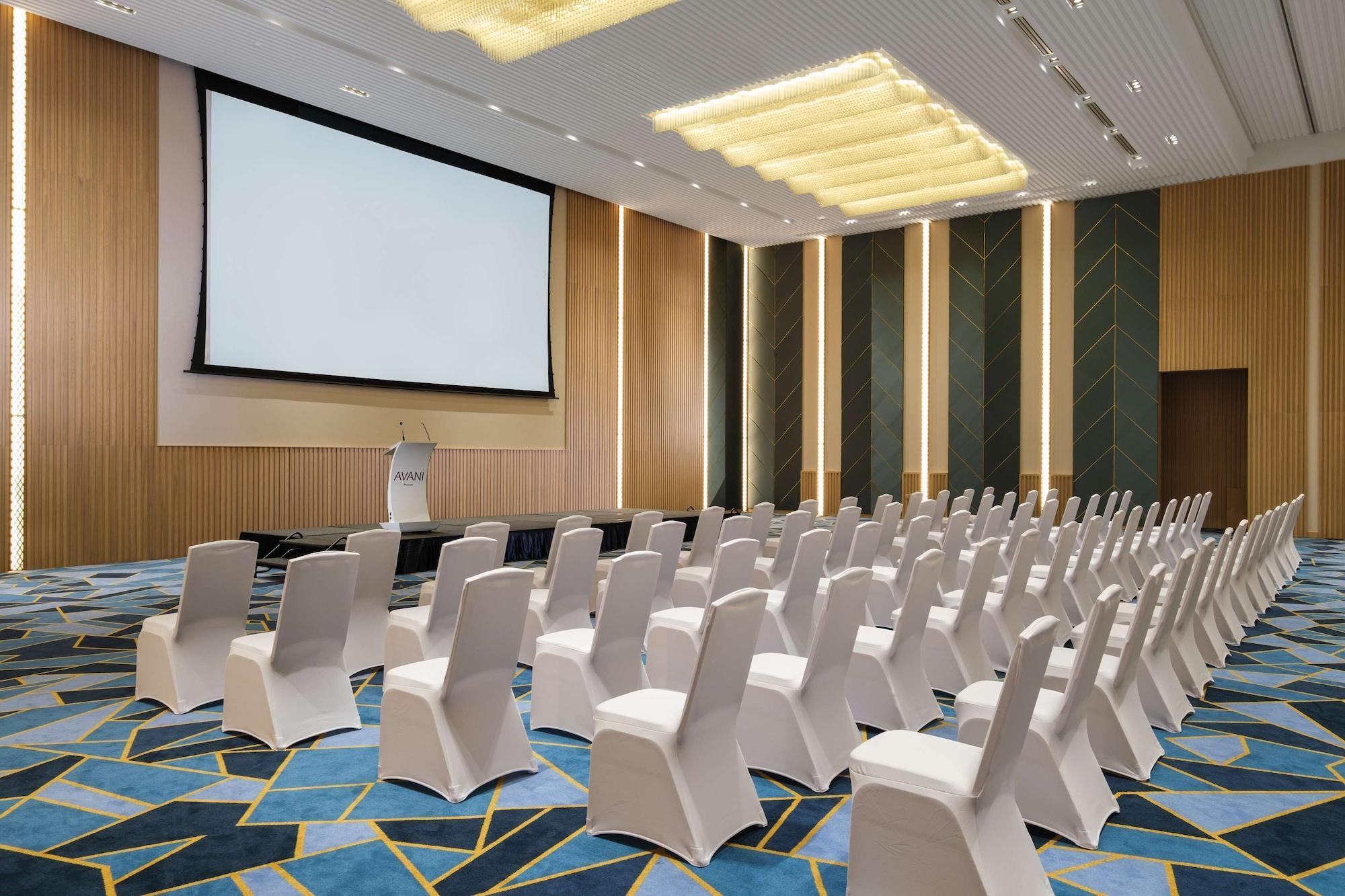 Maani Muscat Hotel & Suites Zewnętrze zdjęcie