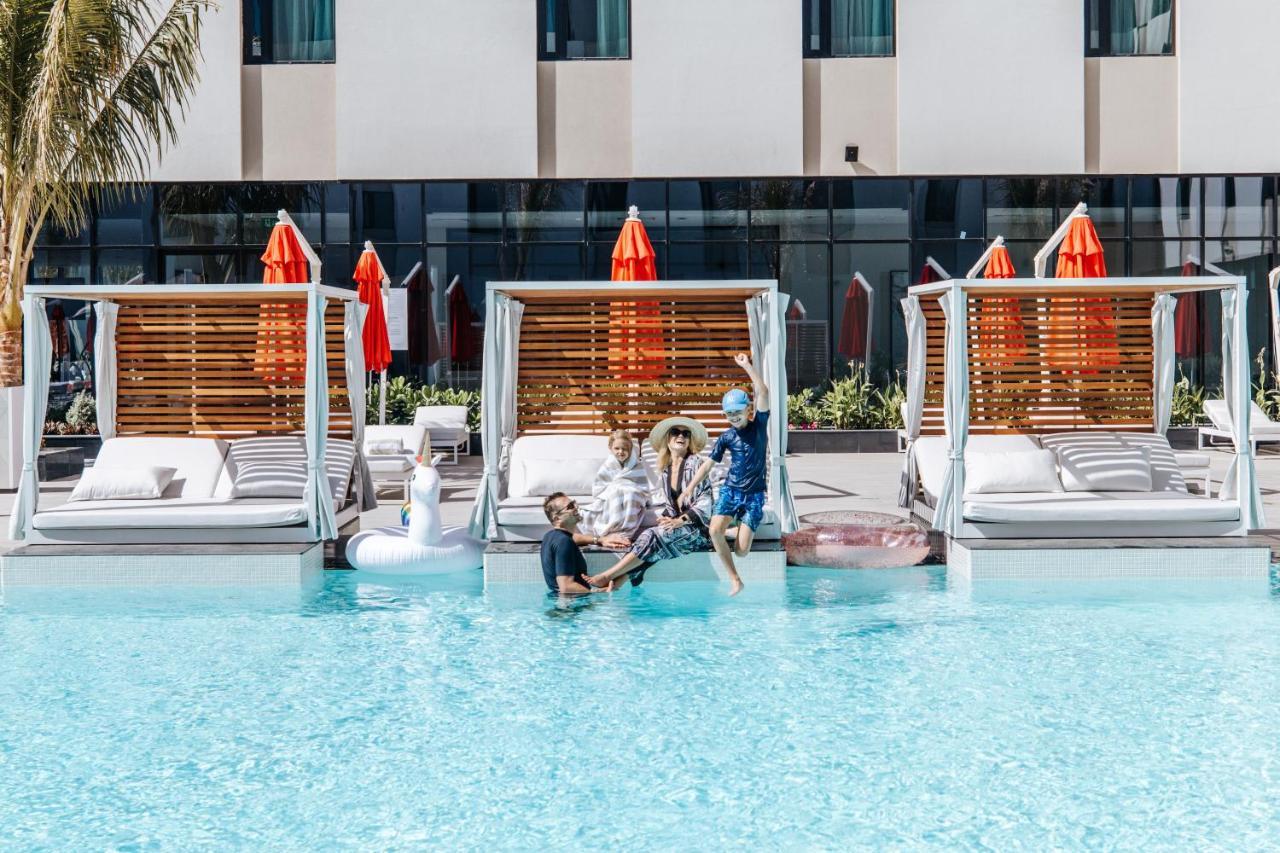 Maani Muscat Hotel & Suites Zewnętrze zdjęcie