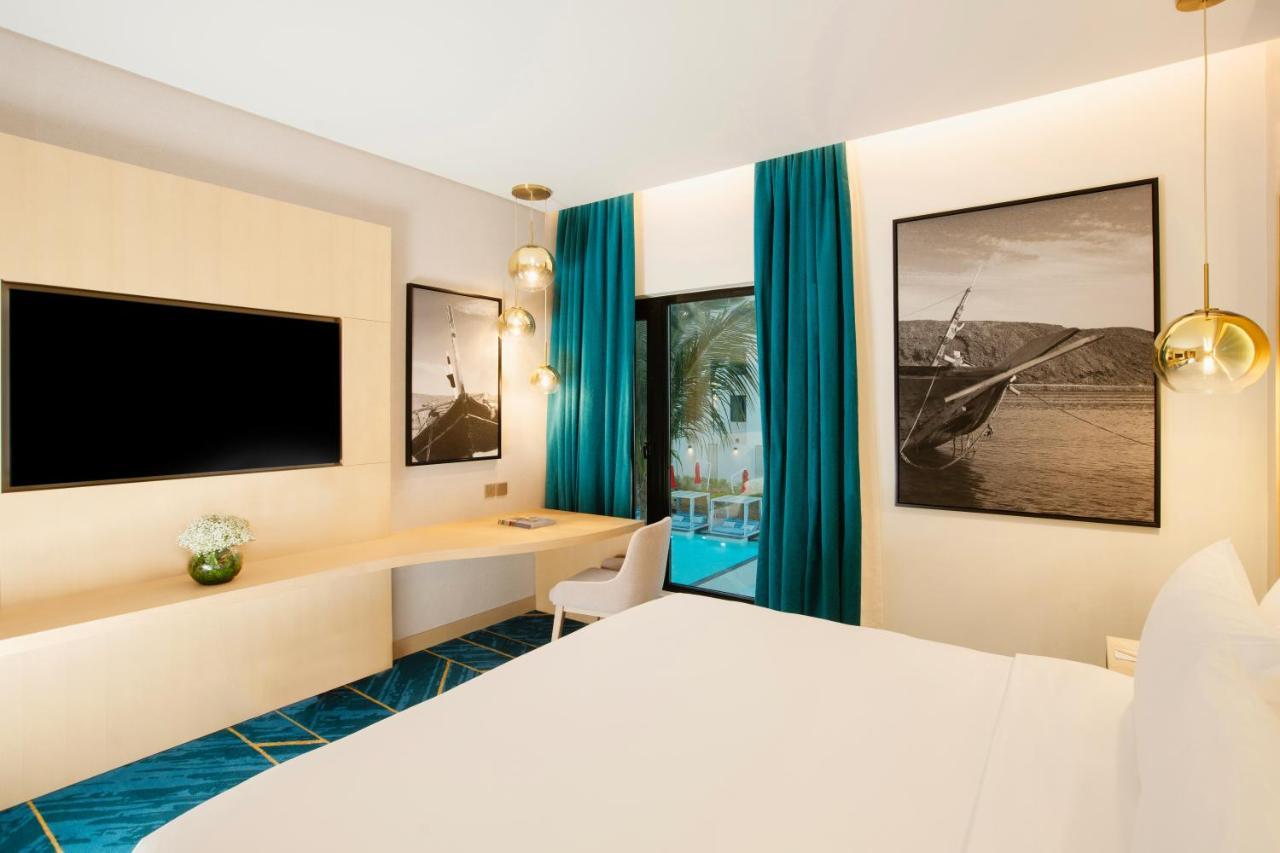 Maani Muscat Hotel & Suites Zewnętrze zdjęcie